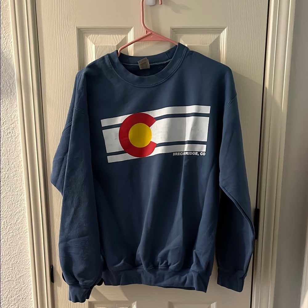 Gildan Blue Crewneck Sweater with Colorado Flag Design